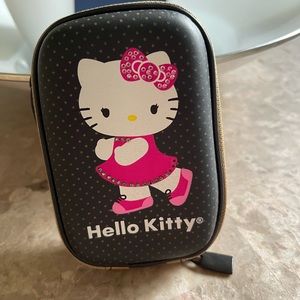 Hello Kitty Multipurpose Zippered Case